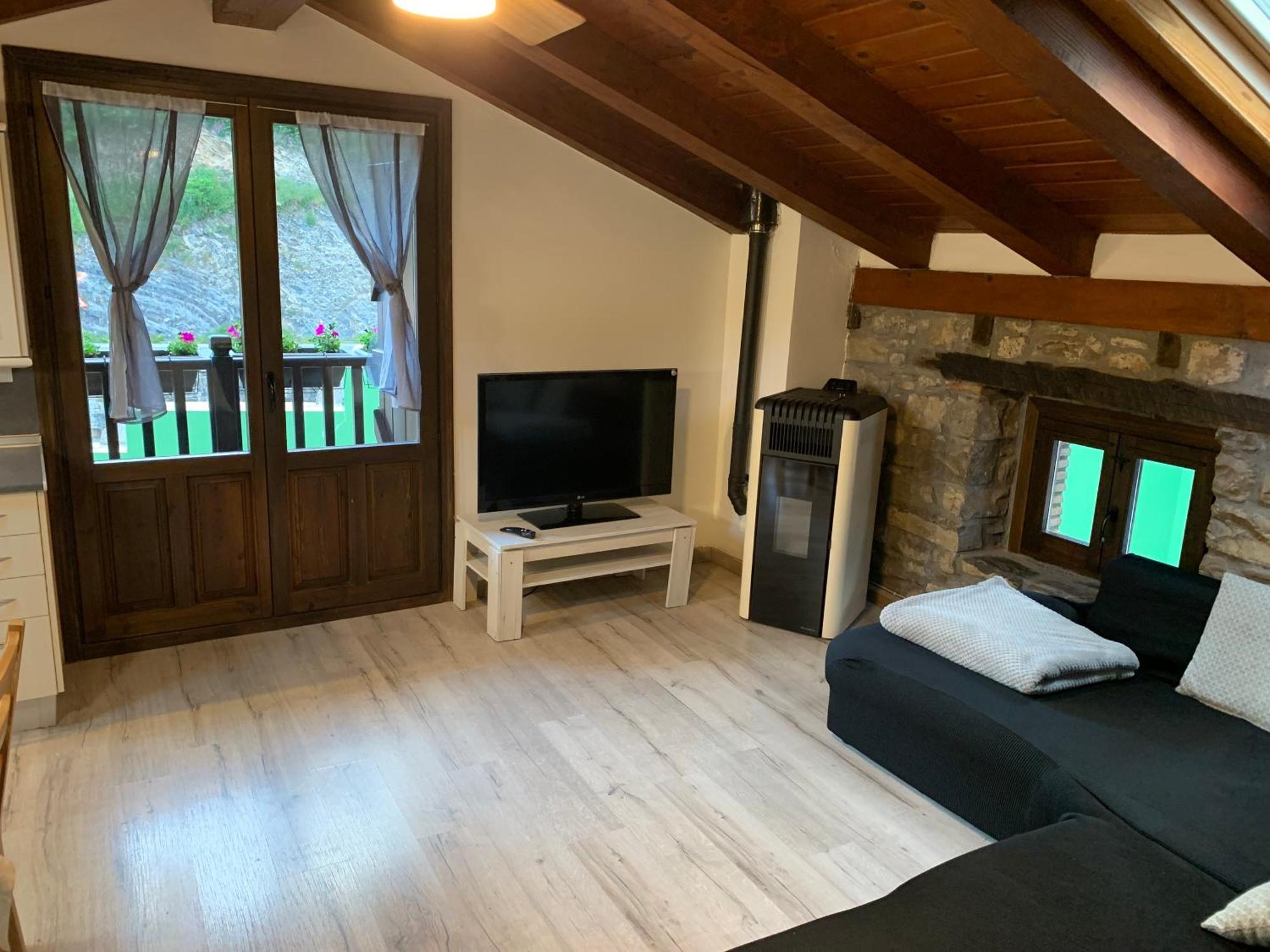Argonz Etxea Hotel Urzainqui Bagian luar foto