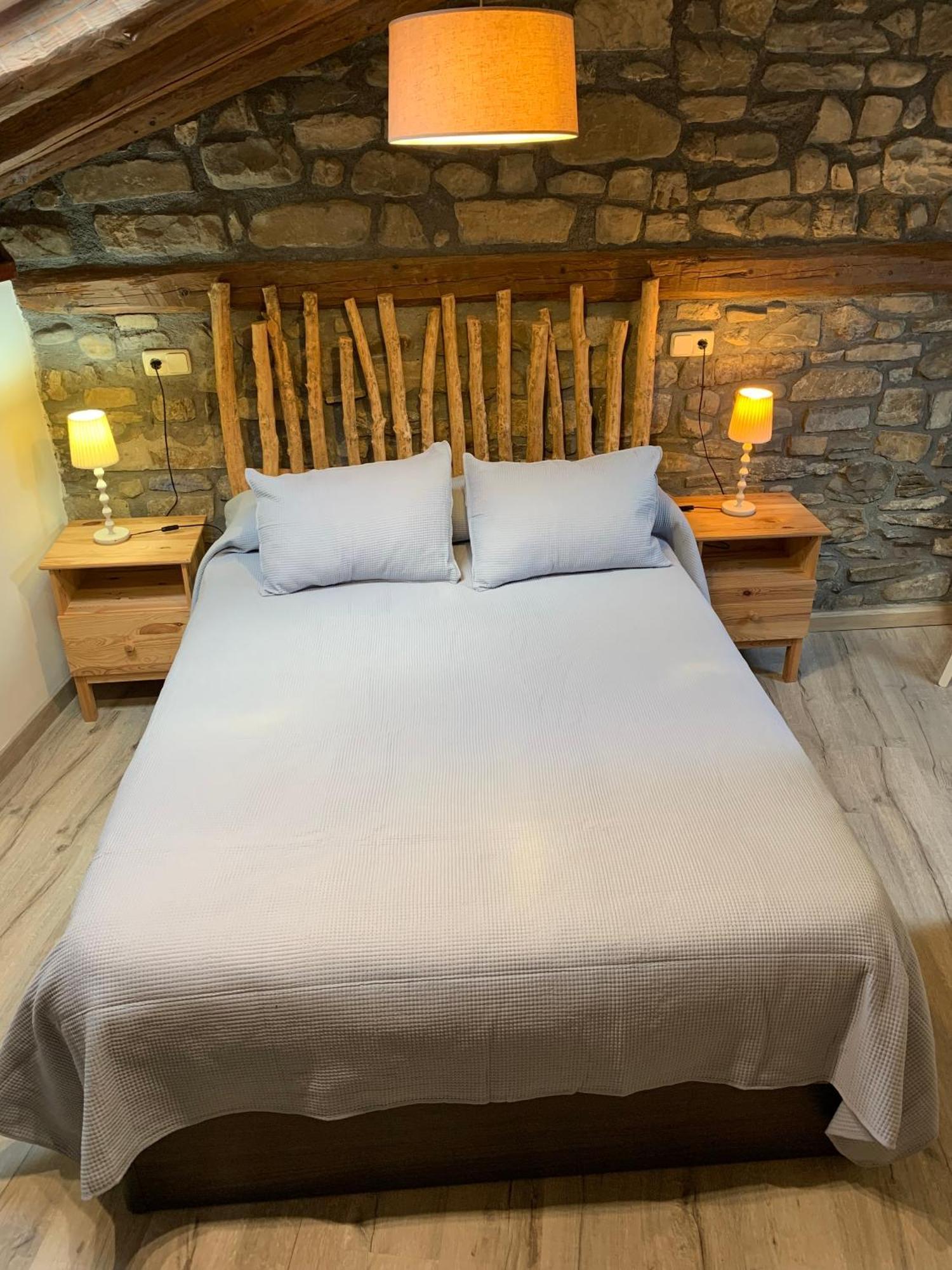 Argonz Etxea Hotel Urzainqui Bagian luar foto