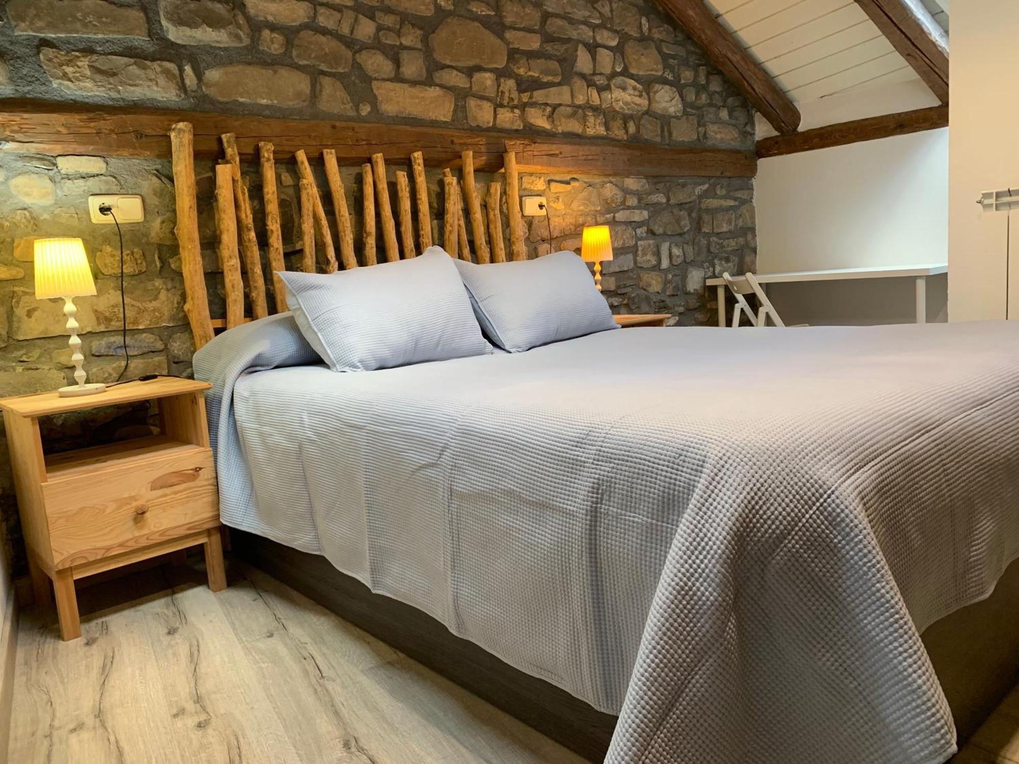 Argonz Etxea Hotel Urzainqui Bagian luar foto