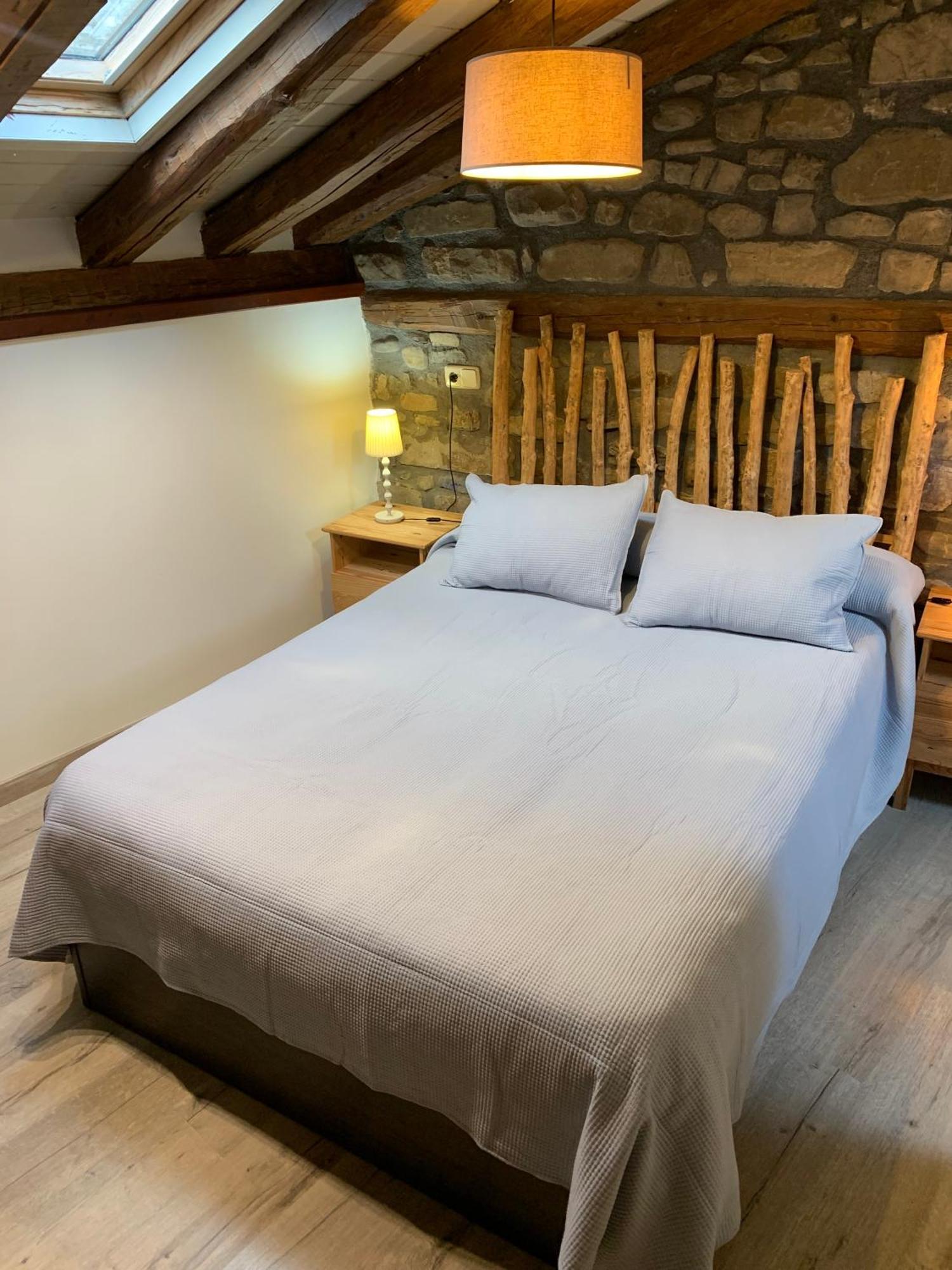 Argonz Etxea Hotel Urzainqui Bagian luar foto