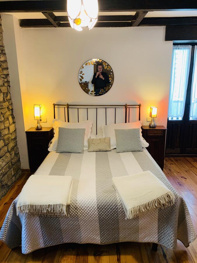 Argonz Etxea Hotel Urzainqui Bagian luar foto