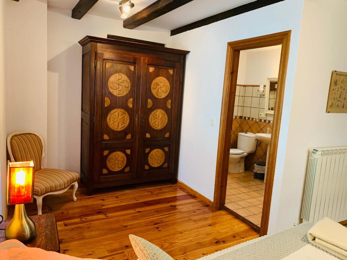 Argonz Etxea Hotel Urzainqui Bagian luar foto
